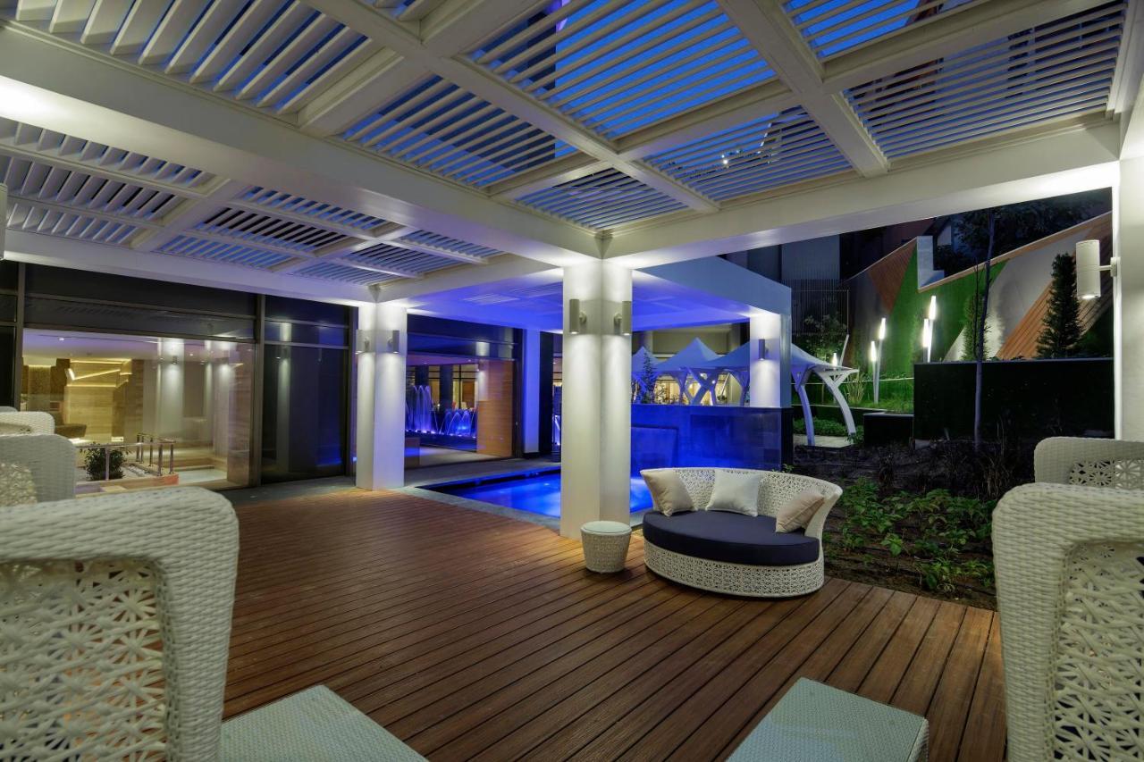 The Sense Deluxe Hotel Side Exterior foto