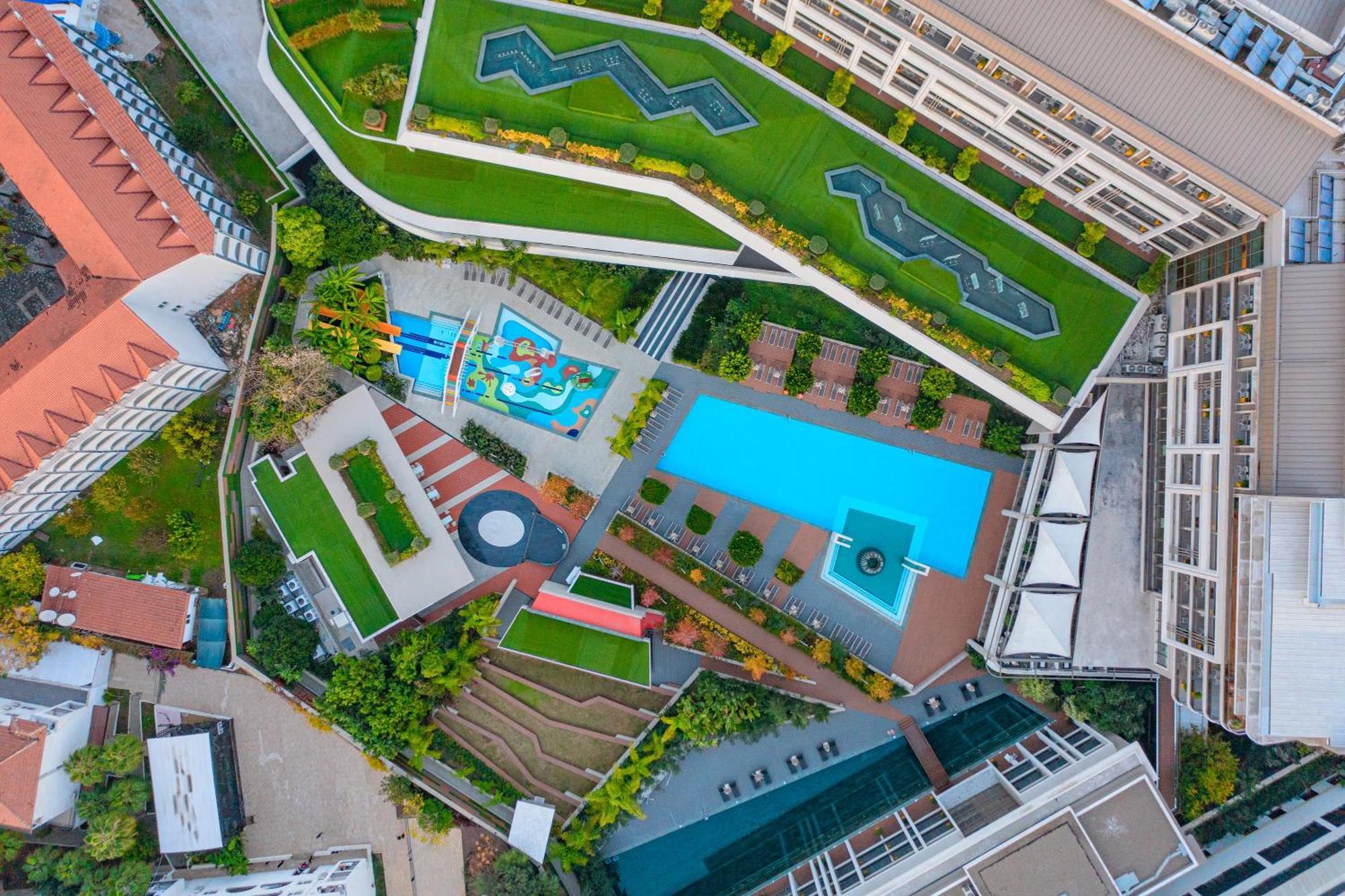 The Sense Deluxe Hotel Side Exterior foto
