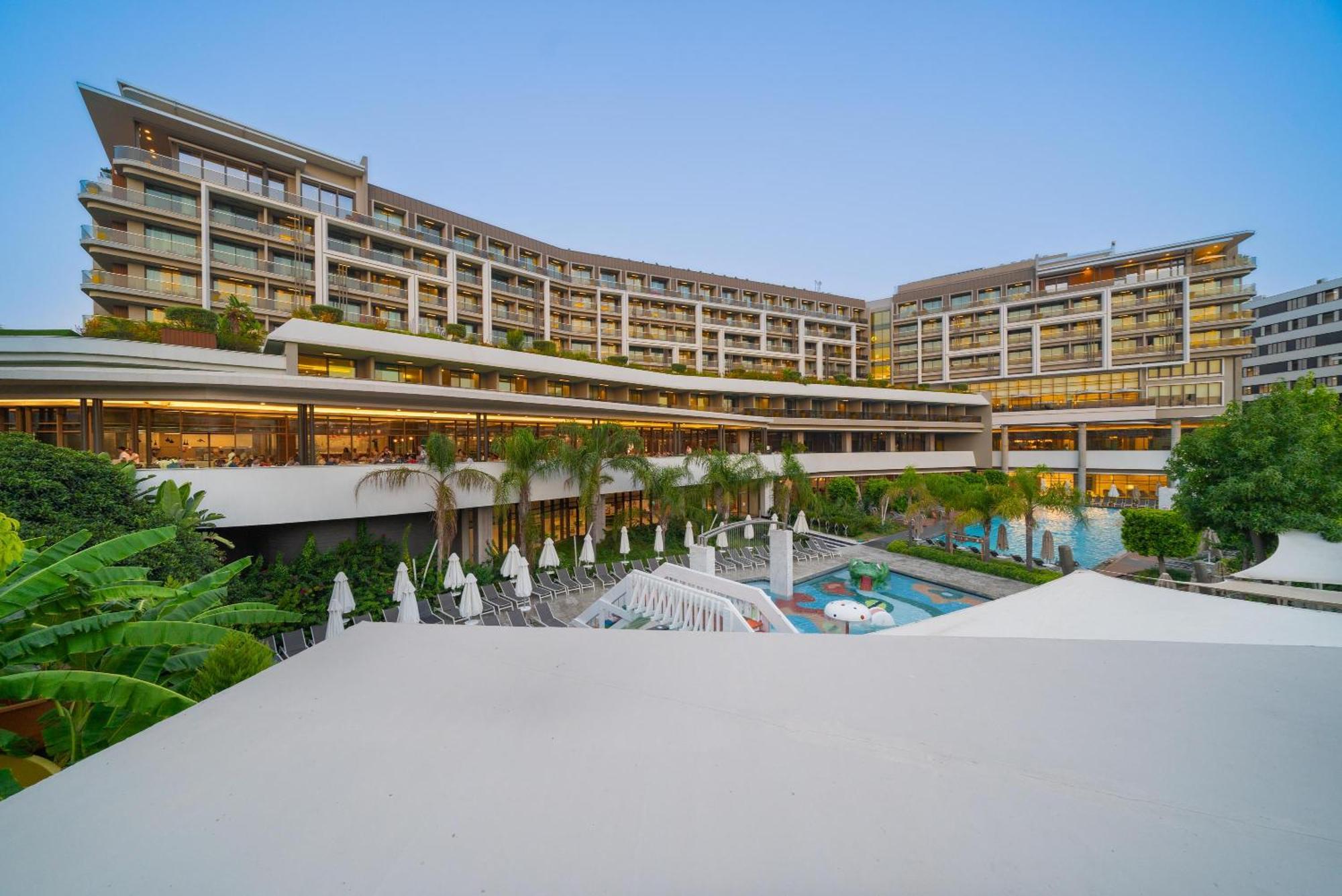 The Sense Deluxe Hotel Side Exterior foto